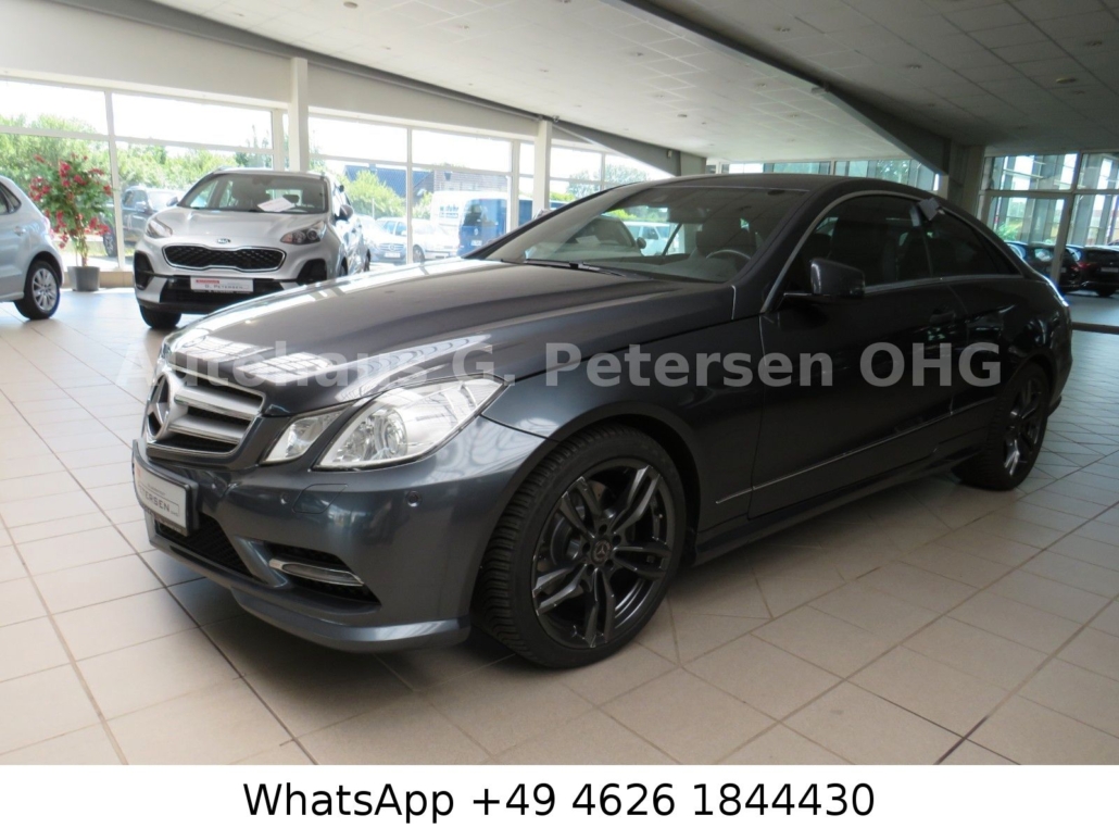 Mercedes-Benz E 220 Td*